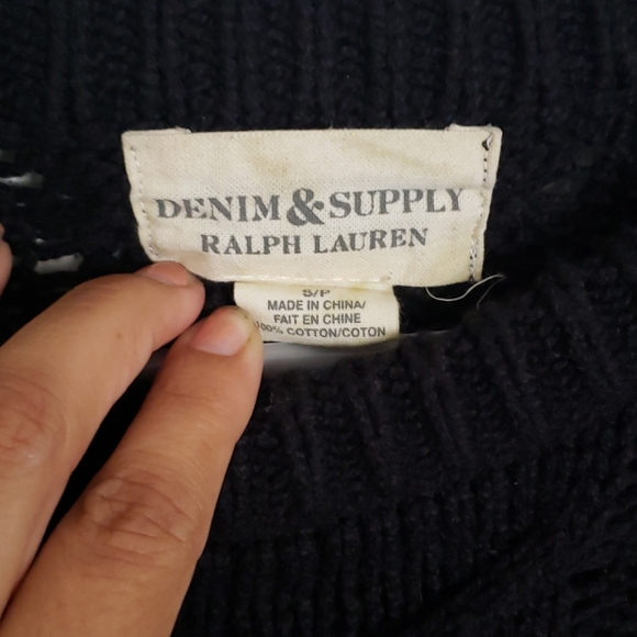 Sweater - Picture 4 of 6